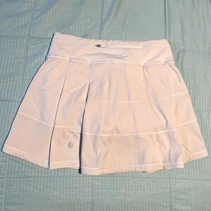 Lululemon mid rise skirt